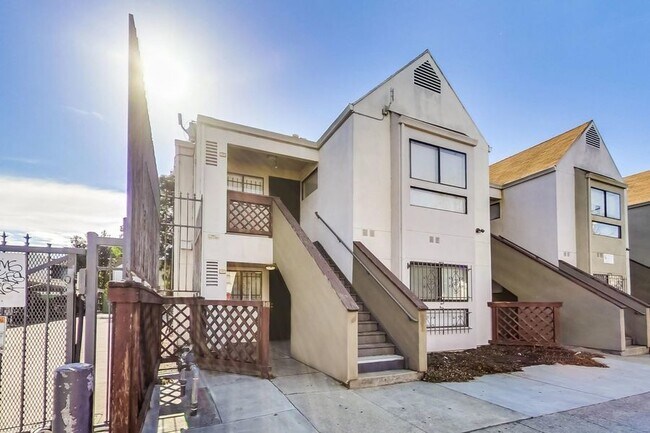 Foto del edificio - Updated Apartment near BART. 1 month Free!!