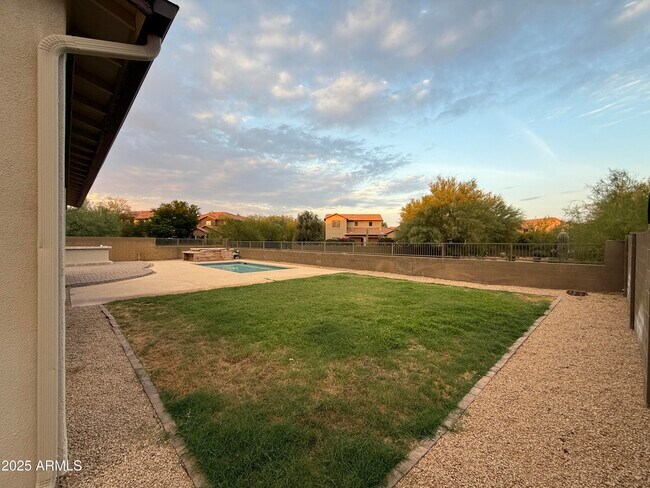 Foto del edificio - 21807 N 37th St