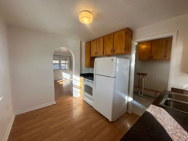 Foto del edificio - Two Bedroom, One bathroom, Pet Friendly Ho...