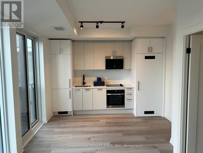 Photo du bâtiment - 280-280 Dundas St W