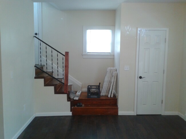 Building Photo - 723 Heywood Ave