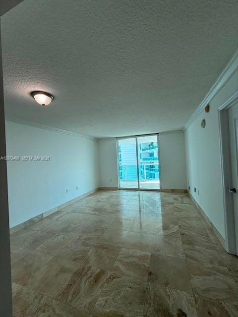 Building Photo - 2101 Brickell Ave