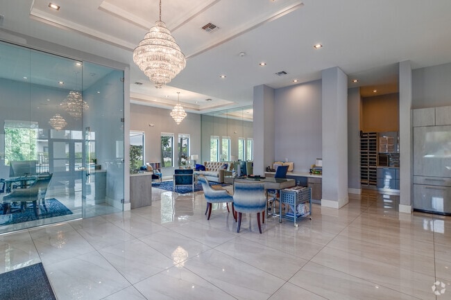 Oficina de arrendamiento/Casa club - Redland Crossings