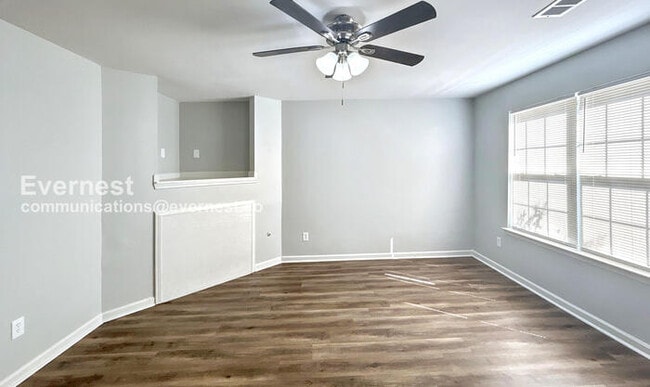 Building Photo - 2955 Fields Dr