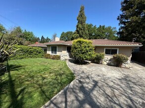 Building Photo - 1284 Rudgear Rd