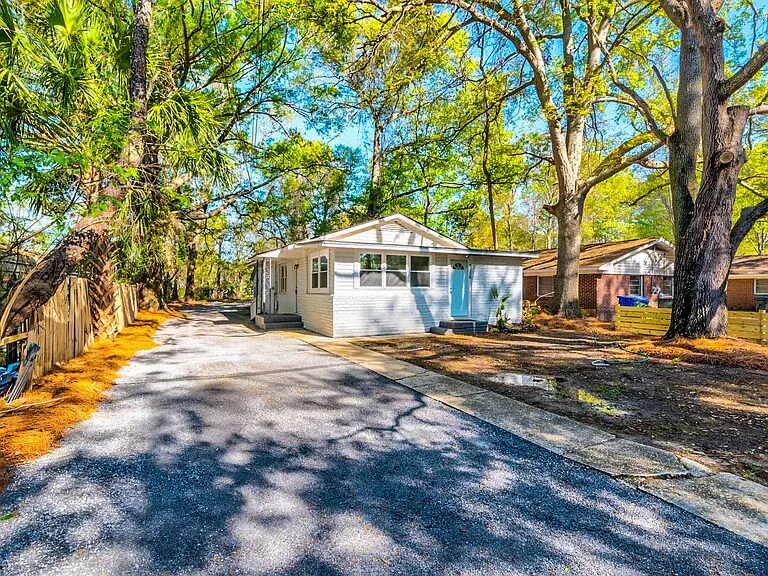 Foto principal - 1558 Orange Grove Rd