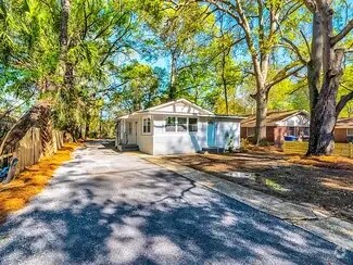 Building Photo - 1558 Orange Grove Rd