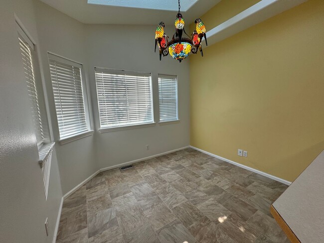 Foto del edificio - Beautiful 3 Bedroom In Eugene MOVE IN SPEC...