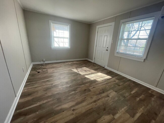 Foto del edificio - Newly Renovated One Bedroom Duplex