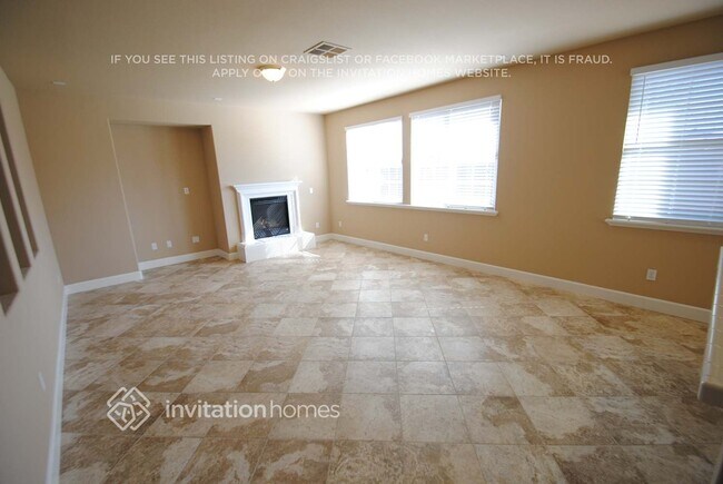 Foto del edificio - 1667 Montrose Ln