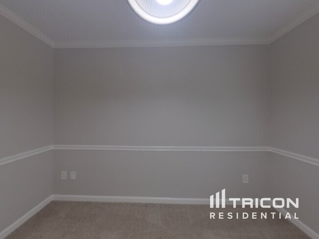 Building Photo - 6159 Stone Creek Ln