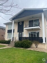 Building Photo - 4521 Maple Ave