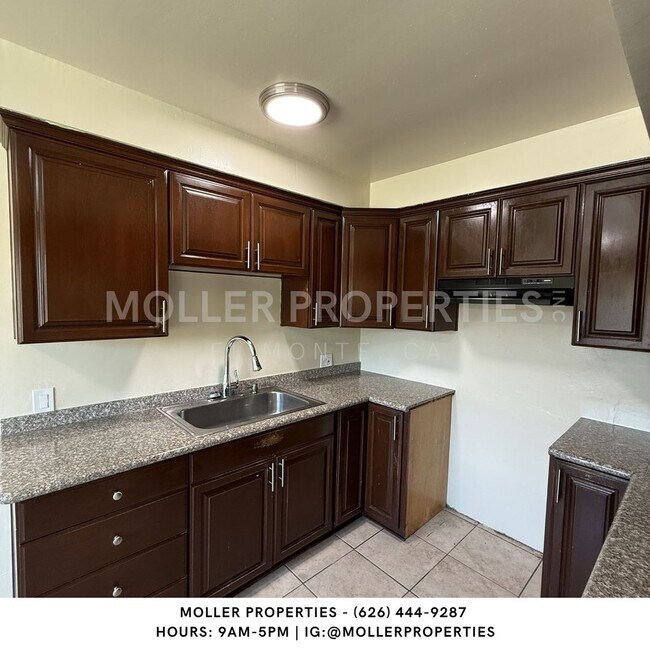Foto del edificio - 11229 Brockway St
