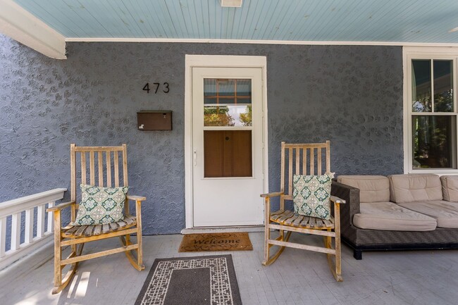 Building Photo - Single Family Home for Rent