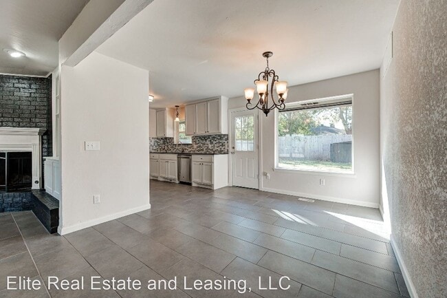Building Photo - 4 br, 2 bath House - 8813 AARON DRIVE
