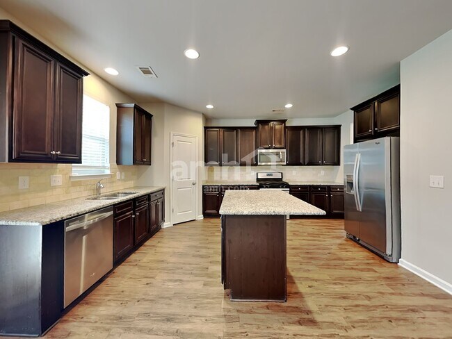 Foto del edificio - 275 Brickstone Pkwy