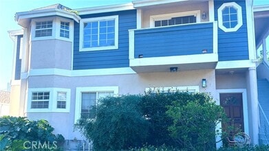 Building Photo - 525 S Main St