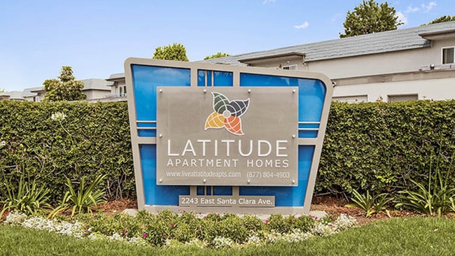 Building Photo - Latitude Apartment Homes