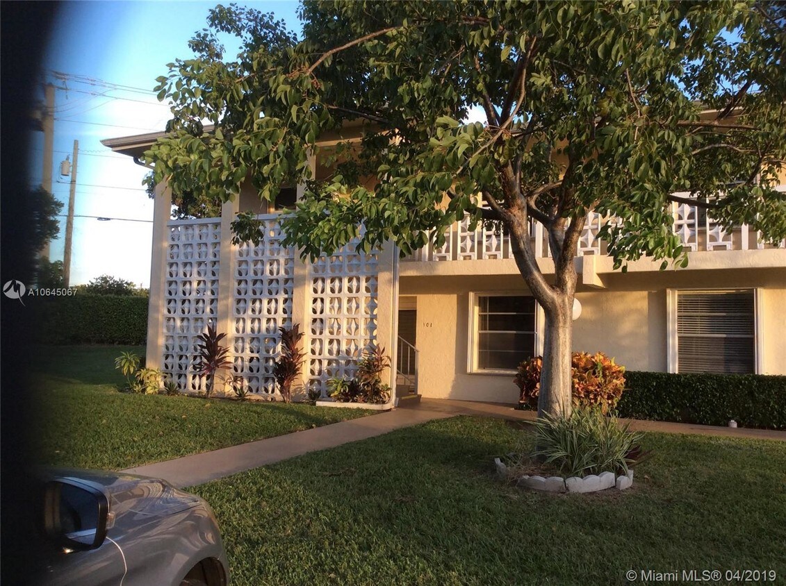 Primary Photo - 1821 NW 18th Ave