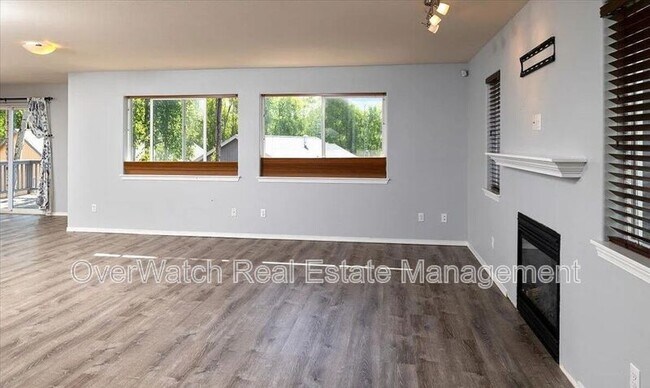 Foto del edificio - 20530 Birch Crest Ln