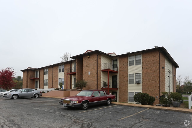 Building Photo - Chalet Apartments