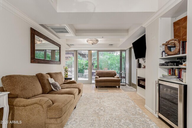 Foto del edificio - 7137 E Rancho Vista Dr