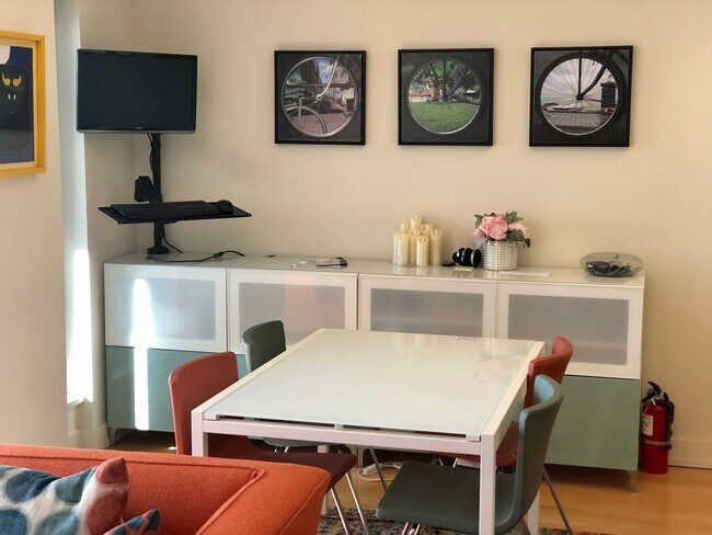Foto del edificio - Downtown San Diego - fully furnished upsca...