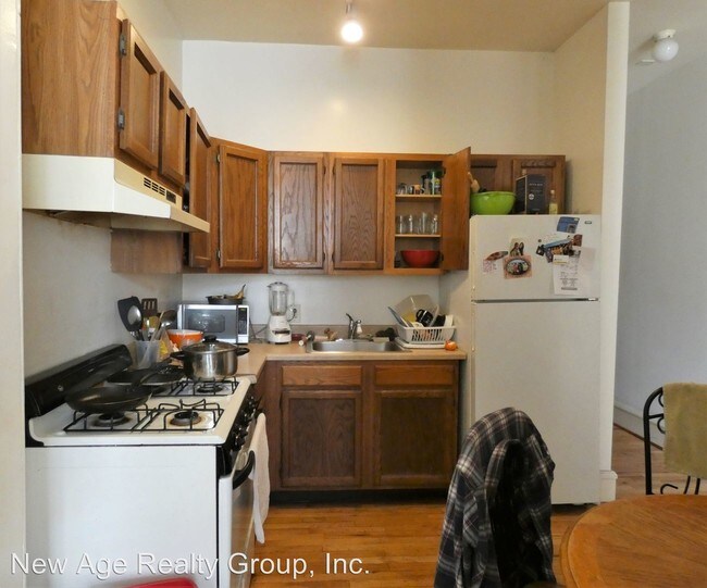 Building Photo - 3841 Hamilton St