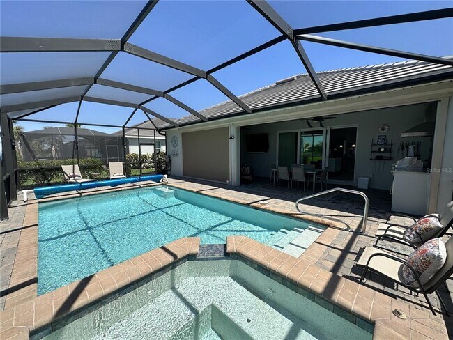 Building Photo - 25241 Longmeadow Dr