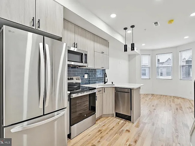 Photo - 5937 Osage Ave Apartment