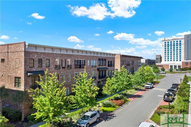 Building Photo - 437 Port St