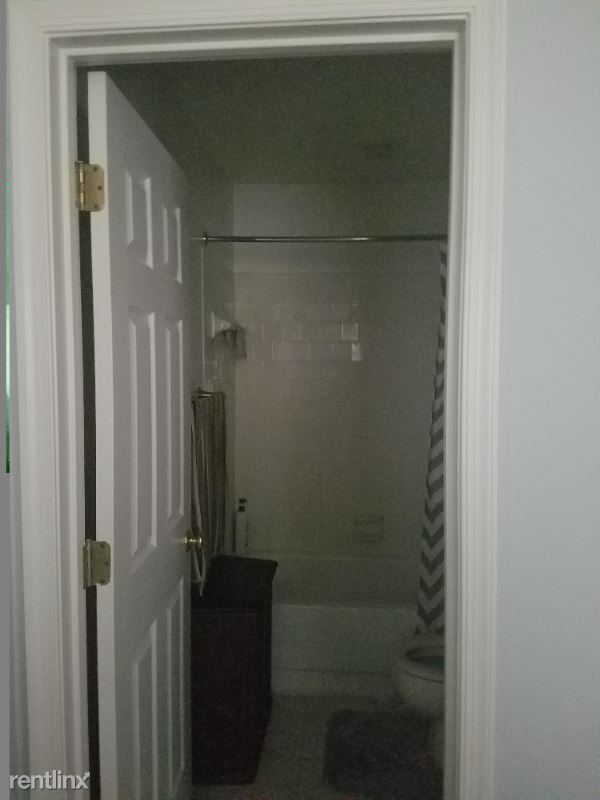 Building Photo - 3 br, 2.5 bath Townhome - 1135 Oakmoor Ct
