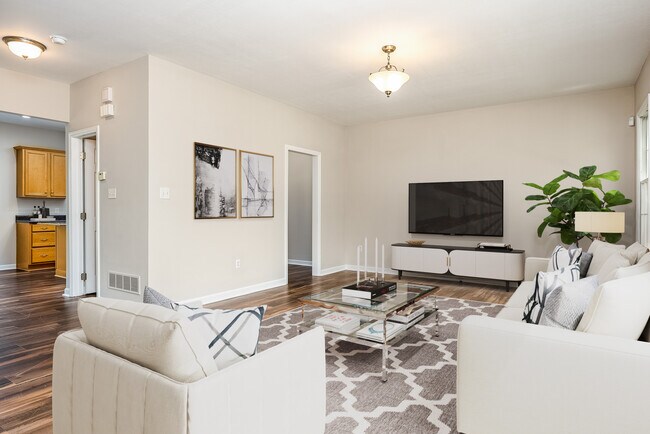 Foto del edificio - 314 Marshall Heights Dr