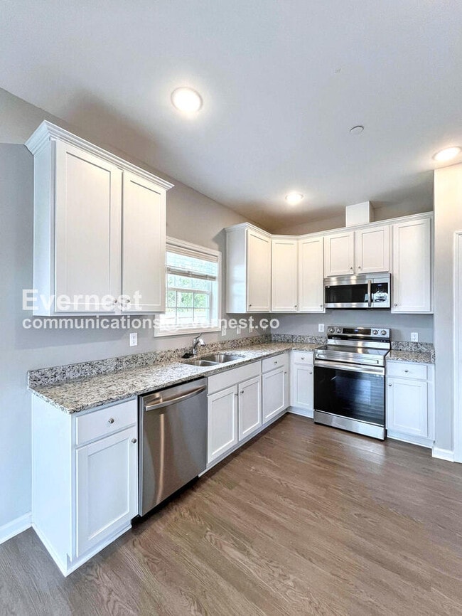 Building Photo - 1413 Pipeline Ave