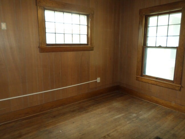 Building Photo - 1421 Humboldt St