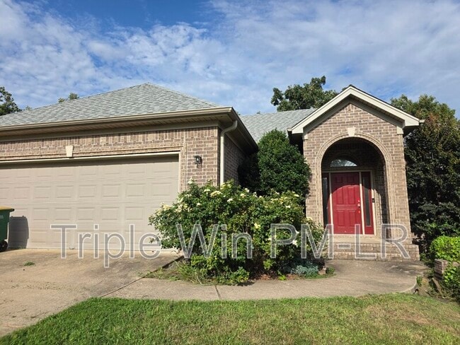 Foto del edificio - 1901 Hidden Creek Dr