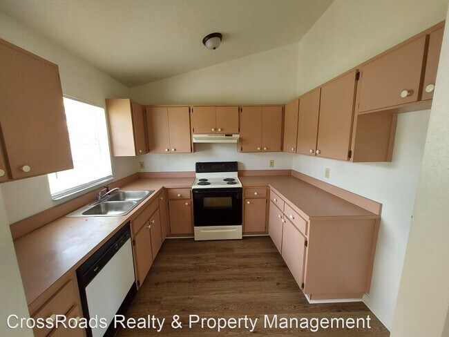 Foto del edificio - 3 br, 2 bath House - 22 Pine Trace Run