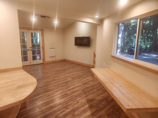 Building Photo - 4350 Cazadero Hwy