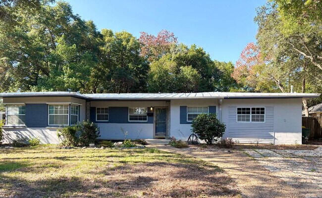 Foto del edificio - $200.00 Off The First Month's Rent!