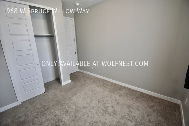 Building Photo - Stunning 4 Bed South Salt Lake Home! No De...