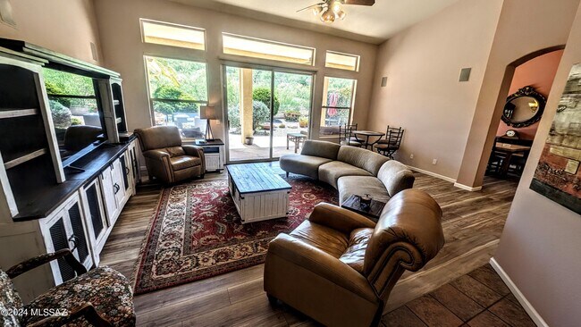 Building Photo - 38162 S Desert Bluff Dr