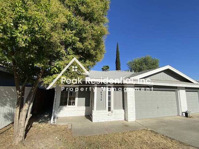 Building Photo - 6938 Tarocco Way