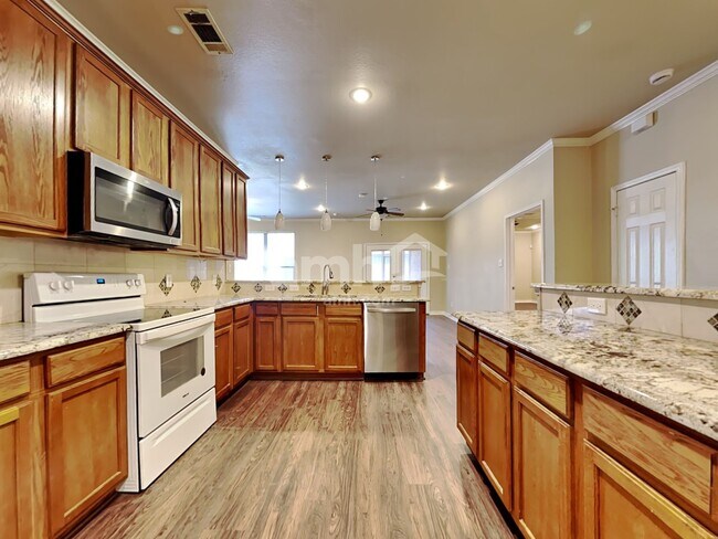 Foto del edificio - 608 Denali Dr