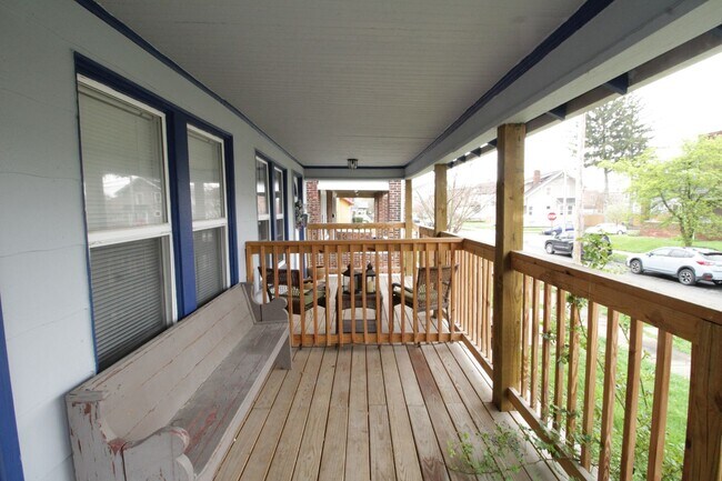 Foto del edificio - 1478-1480 N 5th (EEL)