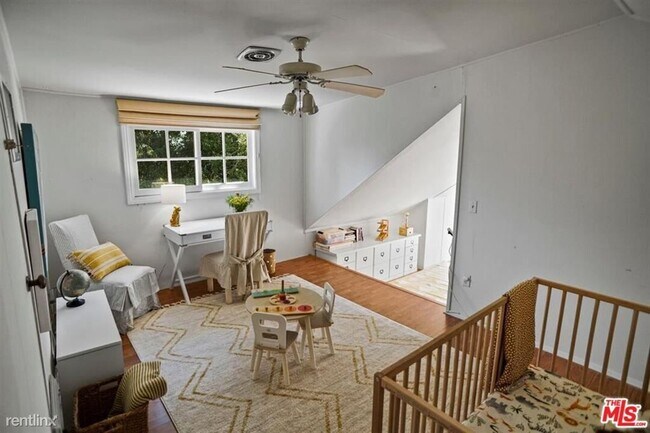 Foto del edificio - 3 br, 3 bath House - 2224 Linda Flora Dr