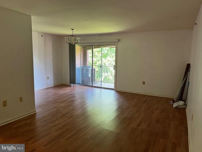 Building Photo - 4102 Chardel Rd