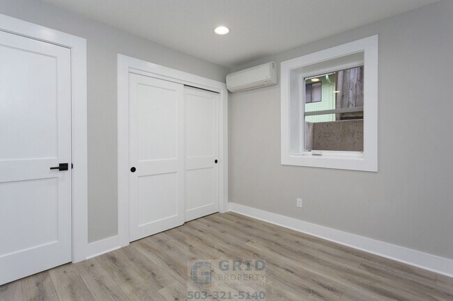 Foto del edificio - GPM670 - SE 35th Pl (T2)