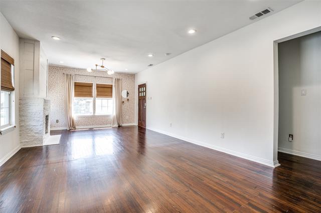 Foto del edificio - 319 N Polk St