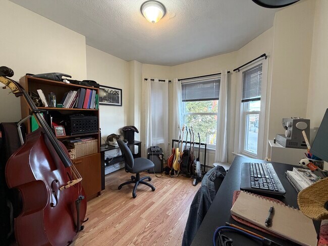 Foto del edificio - 2 Central St