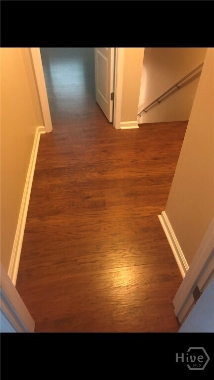 Foto del edificio - 490 S Barnett Shoals Rd